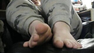 Feet Play into PJs
