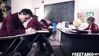 mom Professor Dee Williams Got Wrecked By 4 Unruly Students