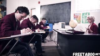 mom Professor Dee Williams Got Wrecked By 4 Unruly Students
