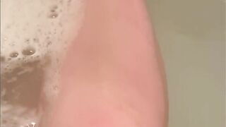 Bath Tub Time with Dreamer