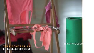Yoga cougar Nikky Thorne invites you to MFF pounded threeway