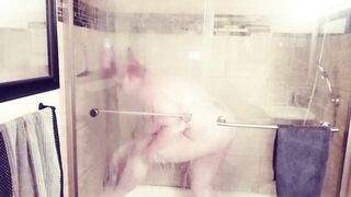 Ariel Totally Fuckin Soak
