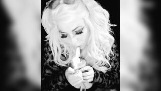 babe Grunge Bitch Sucking Clouds