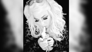 babe Grunge Bitch Sucking Clouds