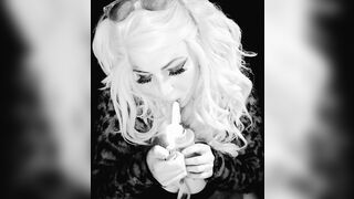 babe Grunge Bitch Sucking Clouds