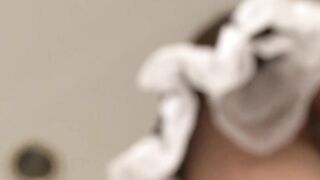 Kokone Mizutani (Rio Fujisaki) Lady-Luck Maid Tatsuya is fascinated by