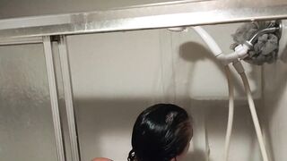 babe Women Shower Scrubbin Solo