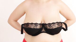Long 80G bra try on