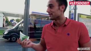 BUMSBUS - LONG BOOBS BLONDE JESSY KEY HAS SEX INTO THE BACKSEAT - LETSDOEIT