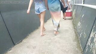 Novinhas de shortinho