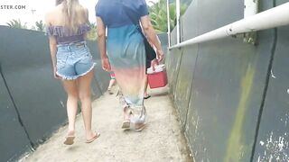 Novinhas de shortinho
