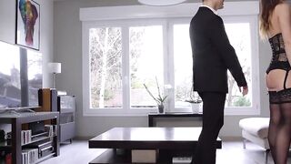 Chico Caliente Se Folla a Su Madrastra