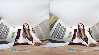 Natural 19 year old Yo Cutie Gianna Dior Massages you before Banged!