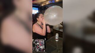 Buttplugbetty - Blow to Pop at the Bar
