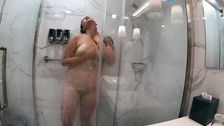 mom FIANCE LOVES GAGGING ON PENIS INTO THE SHOWER