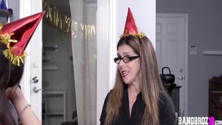 Holly Hendrix Inside Anal At Bday Party