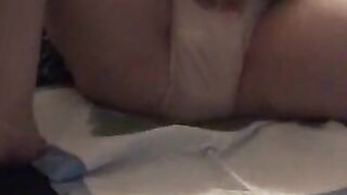 Pissed my Adult Diaper when I Woke up with Urgent Desperation and made a Mess