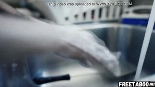 Housewife Scarlit Scandal Fucks The Delivery Dude While Hubby Is