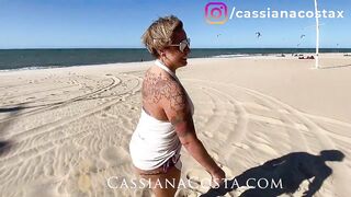 Cassiana Costa attacked a fan and her hubby recorded everything