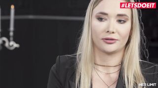 HERLIMIT - HUGE BUTT RUSSIAN HOE VENERA MAXIMA GAPED INTO BOTH HOLES