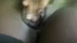 Black milf has some Fun with her Soak, Creamy Cunt