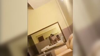 ដាក់មកបង​ ទៀតបងទៀត