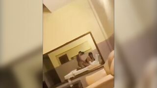 ដាក់មកបង​ ទៀតបងទៀត
