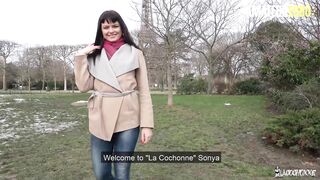 LACOCHONNE - DOUBLE PENETRATION THREE-WAY ENDS INSIDE ANAL JIZZED FOR SONYA DURGANOVA