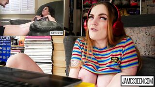 CARLY RAE SUMMERS REACTS TO JAMES DEEN VS ABBIE MALEY - HONEST PORN REACTIONS - HPR10