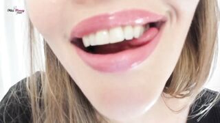 Quckie Tongue Vore Tease with miss Honey Barefeet