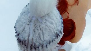 Red Blown into the Cold and Broke off