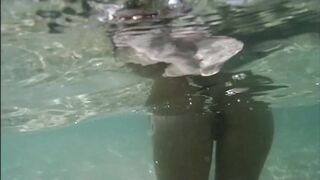 goddess milf Flashing Foot and Booty Underwater
