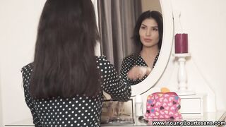 Young Courtesans - Courtesan Parish orgasm and cumspray