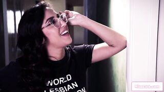 Big Tit director facesits long boobs actress
