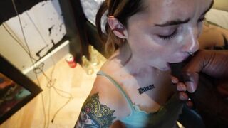 ROLLING NOISY MIAMI TINDER HOE