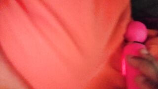 Squirting into my Leggings
