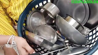 By luring the woman who came to sell utensils, she