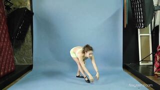 Mila Gimnasterka unshaved tight hot doing gymnastics
