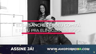Quick hand job with Elisa Sanches