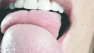 Close up Sexsual Tongue Fellatio