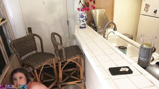 Stepmom gets pics for anniversary of secretary sucking off hubby's cock