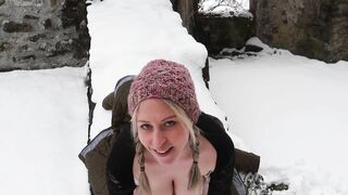 30 Weeks Pregnant Snow Bunny Performance her Twat