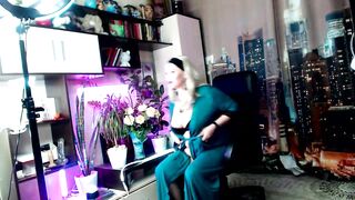 My crazy bitch-wifey performs "kinky talk" into homemade, and then