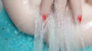 Las Fantasías Sexuales De Natalie En Su Baño