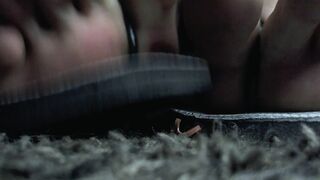 Free Dry Kinky Toes on Cheap Motel Rug