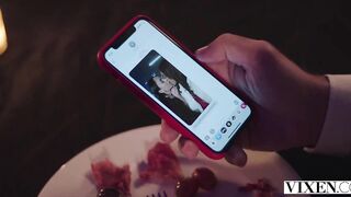 Roller-skater sizzler scarlit finds herself a new couple