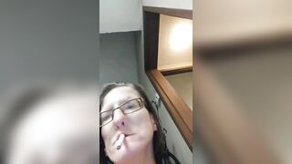 Smoking & Dangling after an Amputee Halloween 2020 - Freak but there