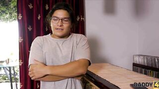 DADDY4K. Mature dude with ease convinces sons goddess lover
