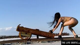 Great hispanic snatch with mouth masturbating hard in the desert