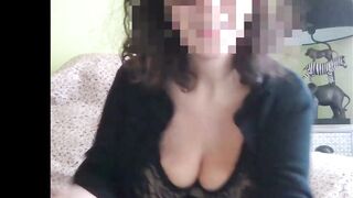 Una casalinga italiana con delle belle tettone